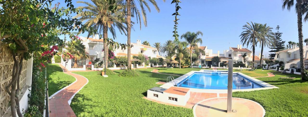 Beachfront Oasis In Costa Del Sol. Caleta De Velez Exterior photo