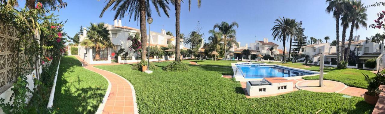 Beachfront Oasis In Costa Del Sol. Caleta De Velez Exterior photo